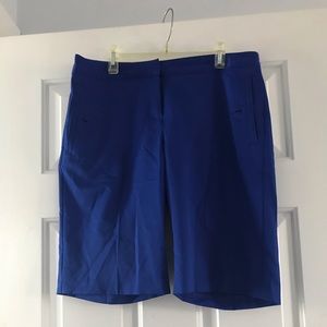 IZOD golf shorts women’s